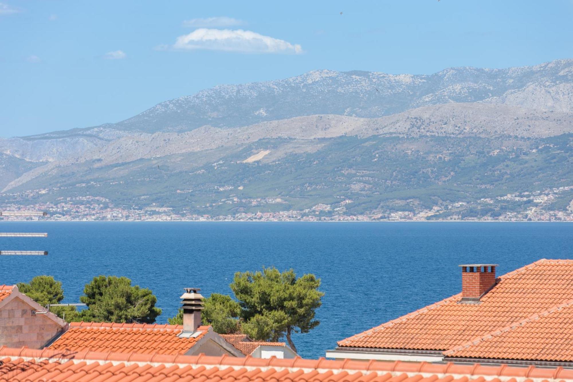 Apartments And Rooms With Parking Space Supetar, Brac - 5658 Kültér fotó